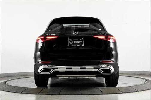 2025 Mercedes-Benz GLC 300 4MATIC