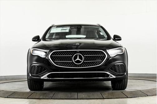 2025 Mercedes-Benz E-Class 4MATIC