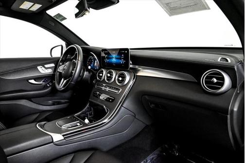 2023 Mercedes-Benz GLC 300 4MATIC Coupe