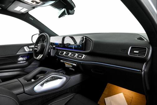 2026 Mercedes-Benz GLS 450 4MATIC