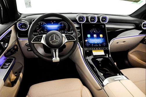 2025 Mercedes-Benz GLC 350e Base