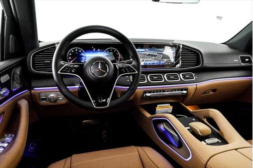 2025 Mercedes-Benz GLS 450 4MATIC