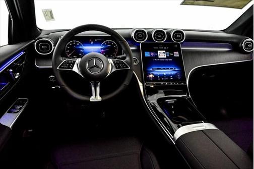 2025 Mercedes-Benz GLC 300 4MATIC