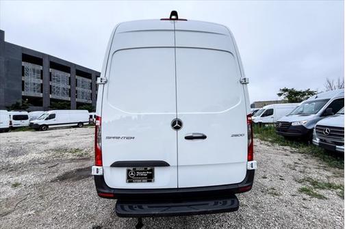2024 Mercedes-Benz Sprinter 2500 High Roof