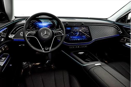 2025 Mercedes-Benz E-Class 4MATIC