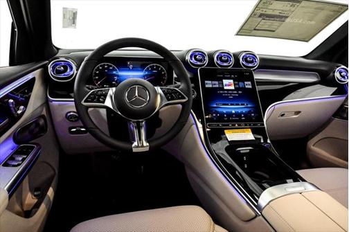 2025 Mercedes-Benz GLC 300 4MATIC