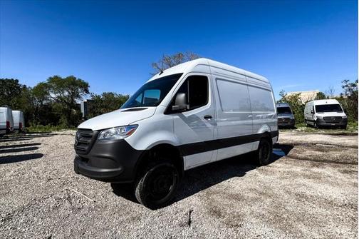 2025 Mercedes-Benz Sprinter 2500 Standard Roof