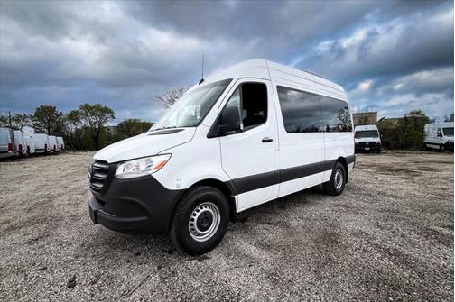 2025 Mercedes-Benz Sprinter 2500 Standard Roof