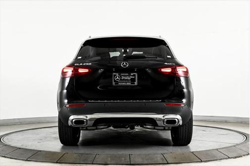 2025 Mercedes-Benz GLA 250 4MATIC