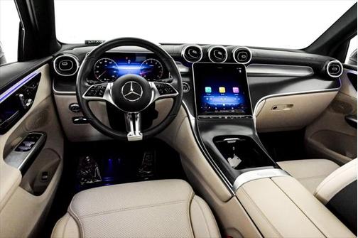 2025 Mercedes-Benz GLC 300 4MATIC