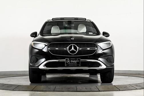 2025 Mercedes-Benz GLC 300 4MATIC