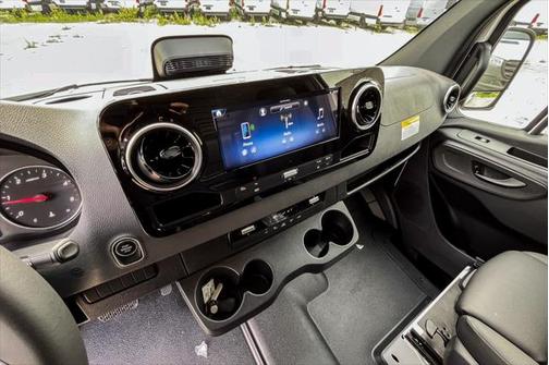 2025 Mercedes-Benz Sprinter 2500 Standard Roof