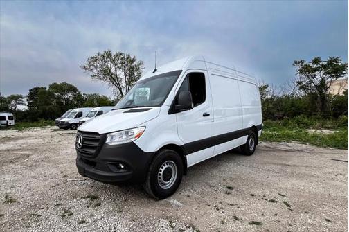 2025 Mercedes-Benz Sprinter 2500 Standard Roof