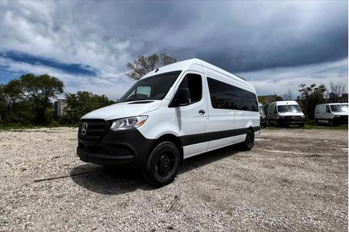 2025 Mercedes-Benz Sprinter 2500 High Roof