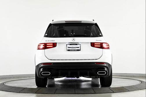 2025 Mercedes-Benz GLB 250 4MATIC