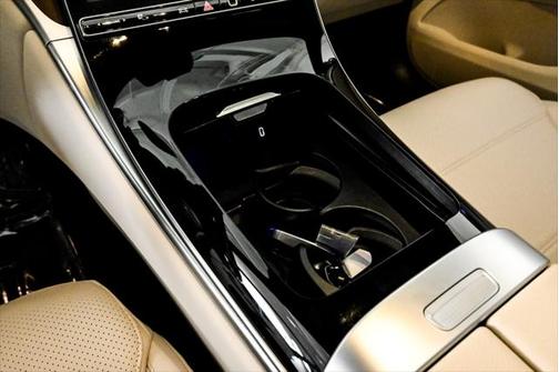 2024 Mercedes-Benz GLC 300 4MATIC