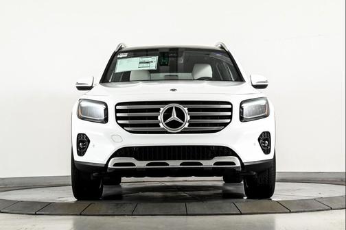 2025 Mercedes-Benz GLB 250 4MATIC