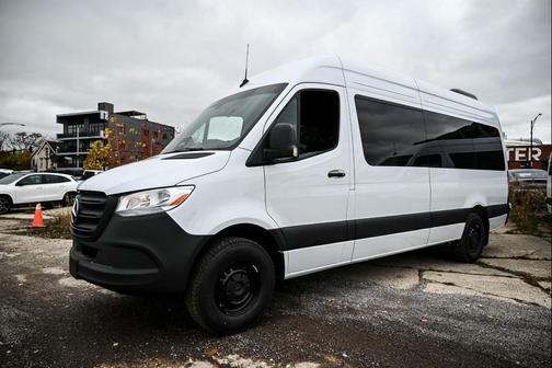 2025 Mercedes-Benz Sprinter 2500 High Roof