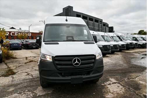 2025 Mercedes-Benz Sprinter 2500 High Roof