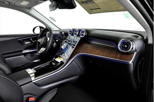 2025 Mercedes-Benz GLC 350e Base