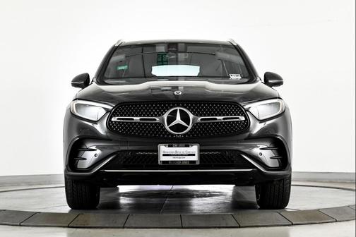 2025 Mercedes-Benz GLC 350e Base