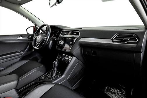 2019 Volkswagen Tiguan 2.0T SE 4MOTION