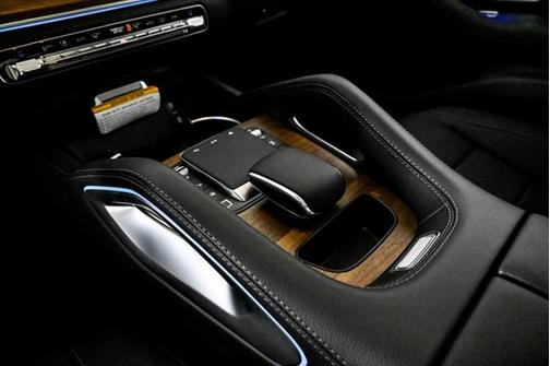 2025 Mercedes-Benz GLE 450 4MATIC