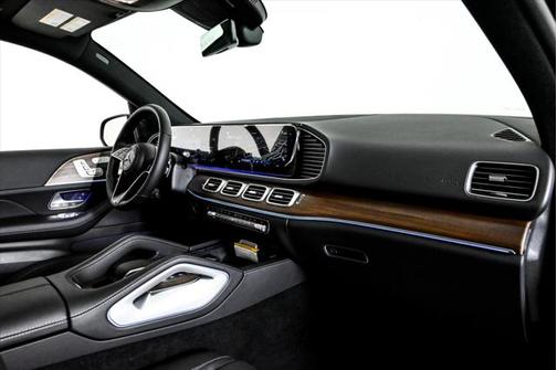 2025 Mercedes-Benz GLE 450 4MATIC