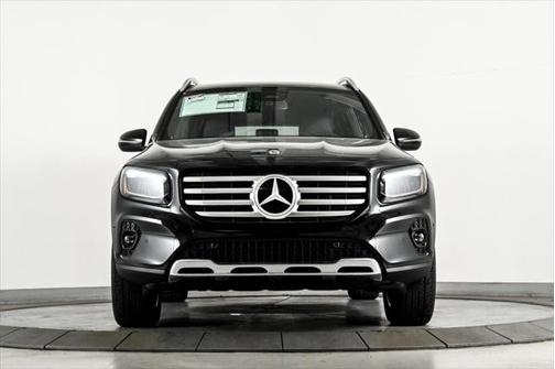 2025 Mercedes-Benz GLB 250 4MATIC