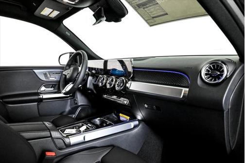 2025 Mercedes-Benz GLB 250 4MATIC