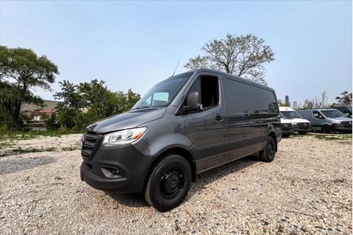 2025 Mercedes-Benz Sprinter 2500 Standard Roof