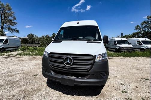 2025 Mercedes-Benz Sprinter 2500 High Roof