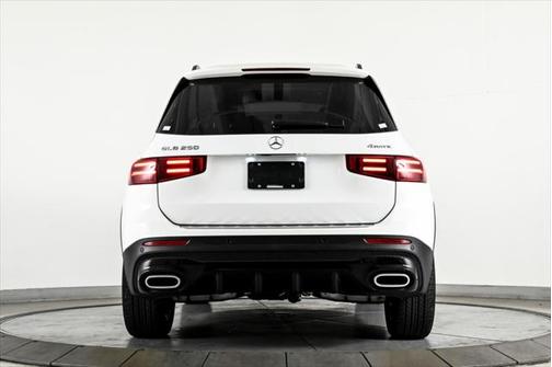 2025 Mercedes-Benz GLB 250 4MATIC