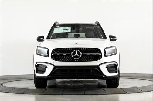 2025 Mercedes-Benz GLB 250 4MATIC