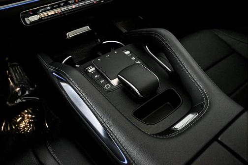 2025 Mercedes-Benz GLE 450e 4MATIC