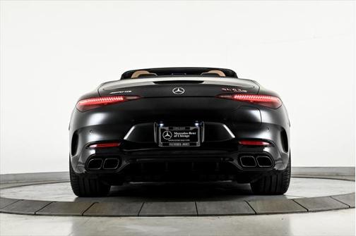 2025 Mercedes-Benz AMG SL 63 Base