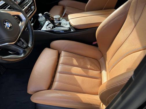 2019 BMW 530 xDrive