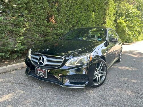 2016 Mercedes-Benz E-Class 4MATIC