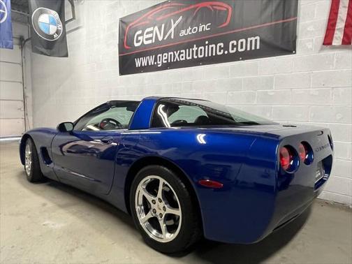 2002 Chevrolet Corvette Base