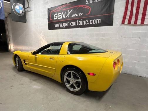 2003 Chevrolet Corvette Base