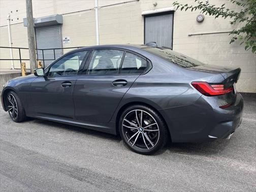 2019 BMW 330 xDrive