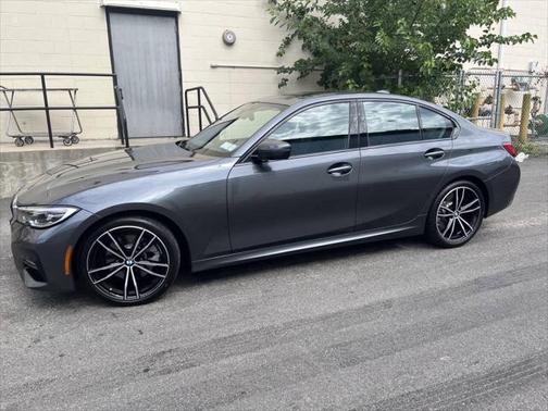2019 BMW 330 xDrive
