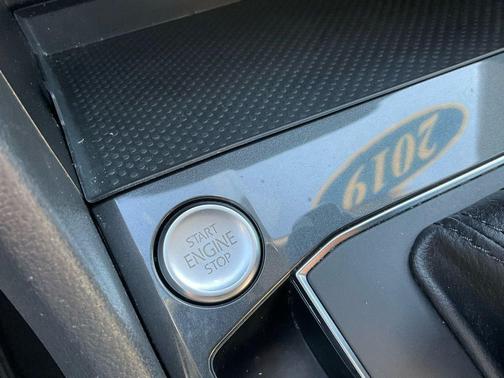 2019 Volkswagen Tiguan 2.0T SE 4MOTION