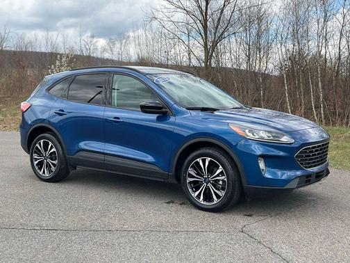 Atlas Blue Metallic 2022 Ford Escape SEL