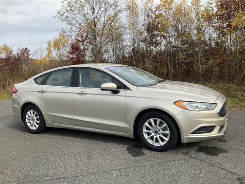 2017 Ford Fusion S