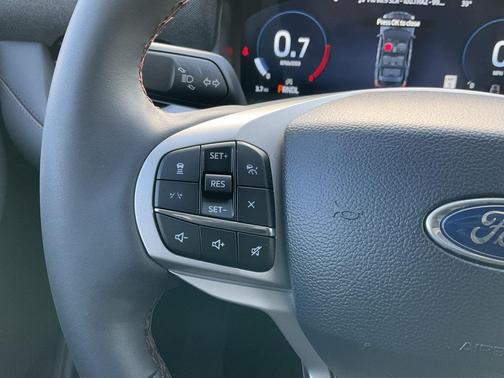 2026 Ford Explorer Active (200A)