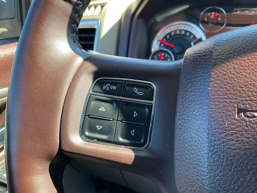 2018 RAM 2500 Big Horn Crew Cab 4x4 6'4' Box