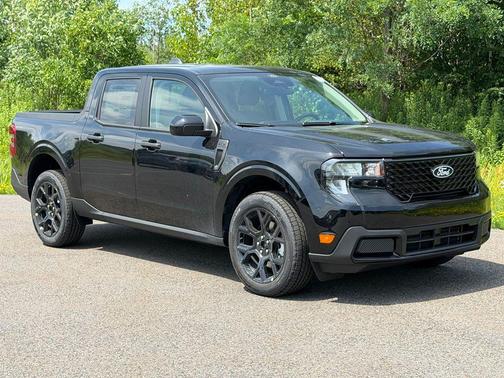 Shadow Black 2026 Ford Maverick XLT