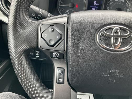 2021 Toyota Tacoma TRD Off-Road