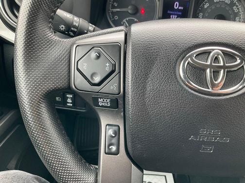 2021 Toyota Tacoma TRD Off-Road